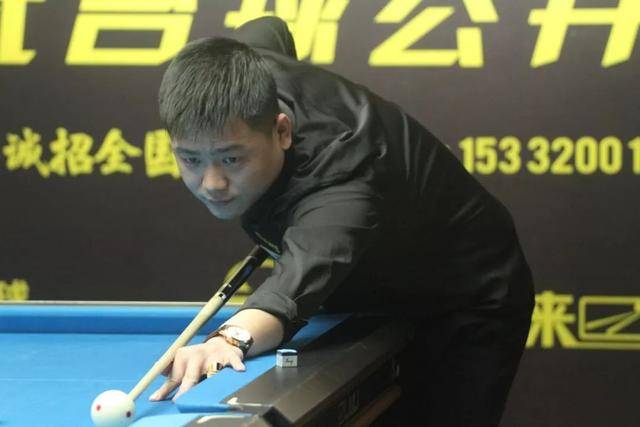 游泳运动员 游泳运动员