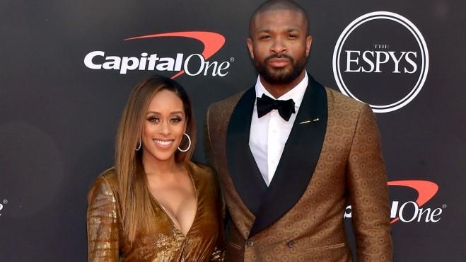 不请自来 不请自来